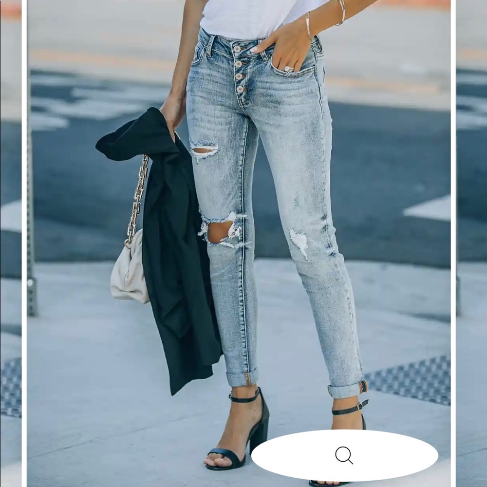 Brand NEW! VICI Liberation Distressed Girlfriend Skinny  size 3 (25)